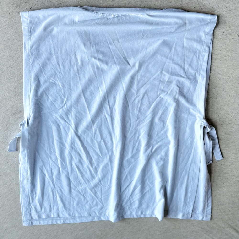 Fabletics Open Side Patterned White Tank Top - image 3